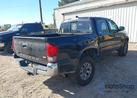 2018 Toyota Tacoma Sr5 V6 z USA, uszkodzony, nr VIN 3TMAZ5CN7JM062993